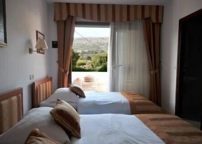 Trogirski Dvori 3* تروغير