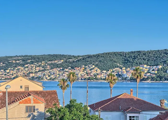 فندق Trogirski Dvori تروغير