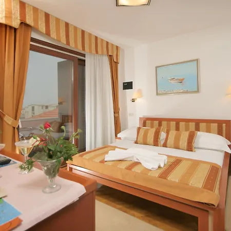 Hotel Trogirski Dvori