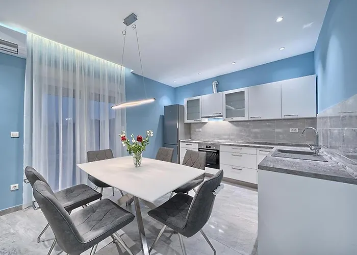 Trogirski Dvori Ξενοδοχείο 3*