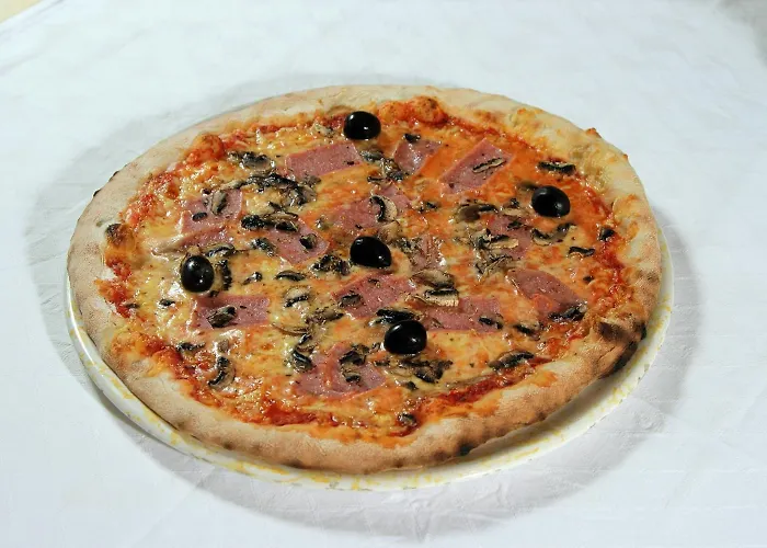 特洛吉尔多瑞酒店 3*