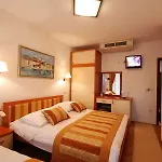 Trogirski Dvori Hotel 3*